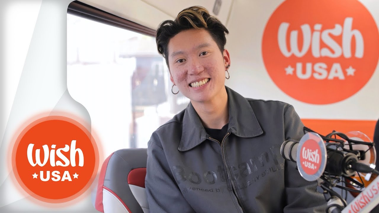 donny-daydream-performs-dummy-live-on-the-wish-usa-bus-youtube