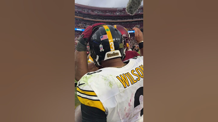 Russell Wilson & Coach Tomlin 🤝 Bobby Wagner #steelers #nfl #shorts