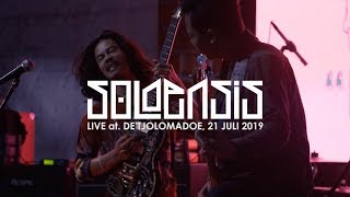 SOLOENSIS - SEDERHANA SAJA | LIVE at DE'TJOLOMADOE