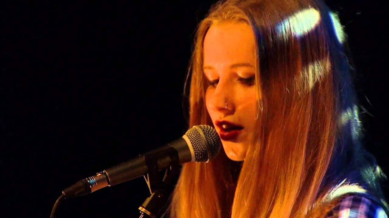 Amazon Blu - I Hate You. Recorded Live at Epic Studios. video editing software free