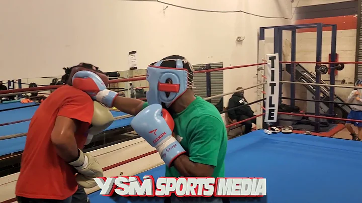 Raymond Ford 10-0-1 6KO's vs Paul Kroll 9-0 6KO's ...