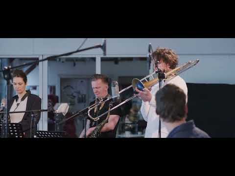 Watch Constantin Krahmer Septett - Air on YouTube Watch Constantin Krahmer Septett - Air on YouTube