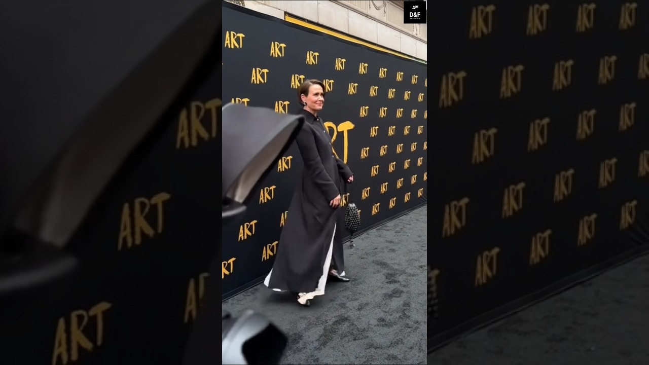 Sarah Paulson Stuns at “Art” Broadway Opening! 🌟