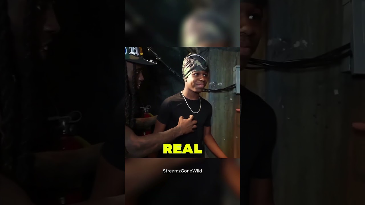 Kai Cenat And The Whole Crew At The Wax Museum 😂😭 