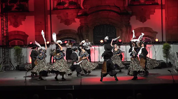 Argentinian folk dance: Vidala, Zamba & Chacarera thumbnail