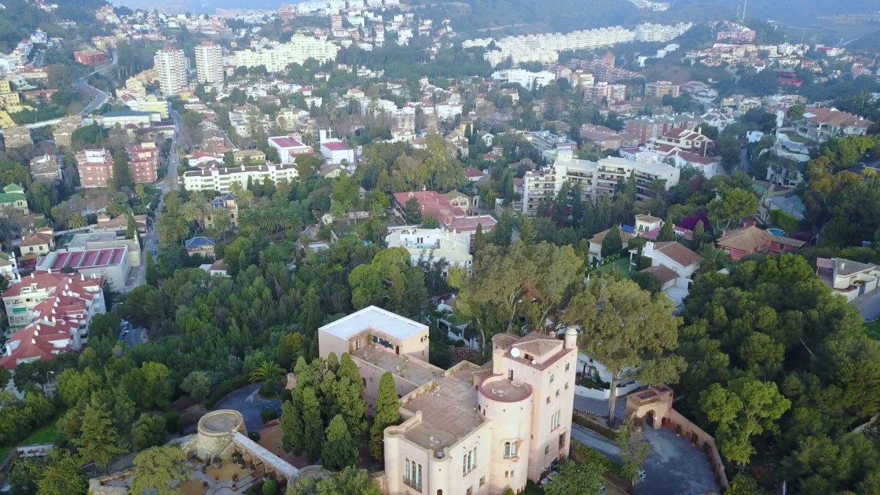 Castillo de Santa Catalina from drone