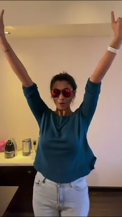 actress priya bhavani Shankar #actress #priyabhavanisankar #hot #dance #boobs shake