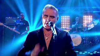Morrissey - Spent The Day In Bed (Graham Norton Show)