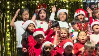 Riley’s 2nd grade Winter Performance 🎄(2025)