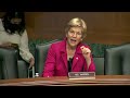 Senator Warren's Hearing Exchange on Overdraft Fees