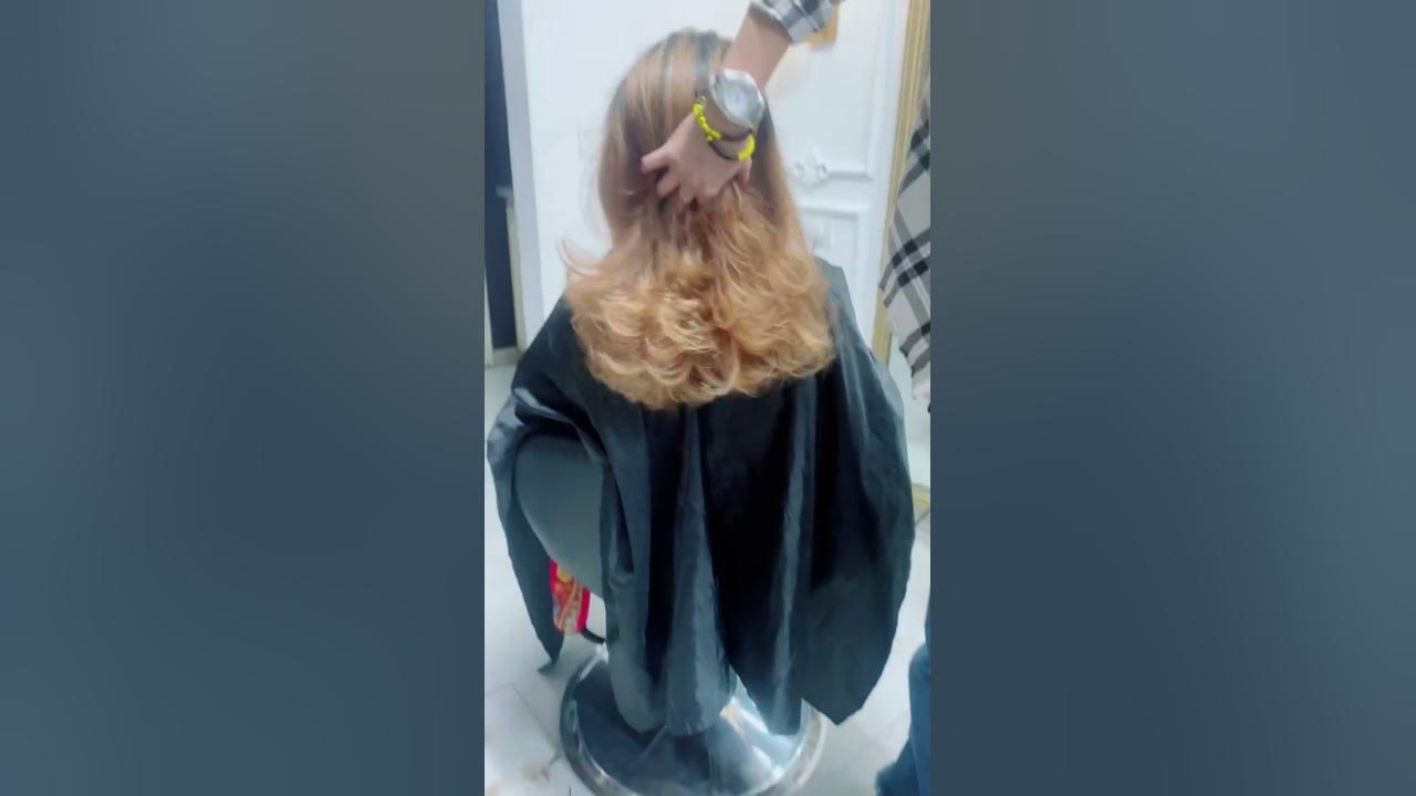 Munazah signature haircut 💇‍♀️ #hair #haircut #pakistan - YouTube