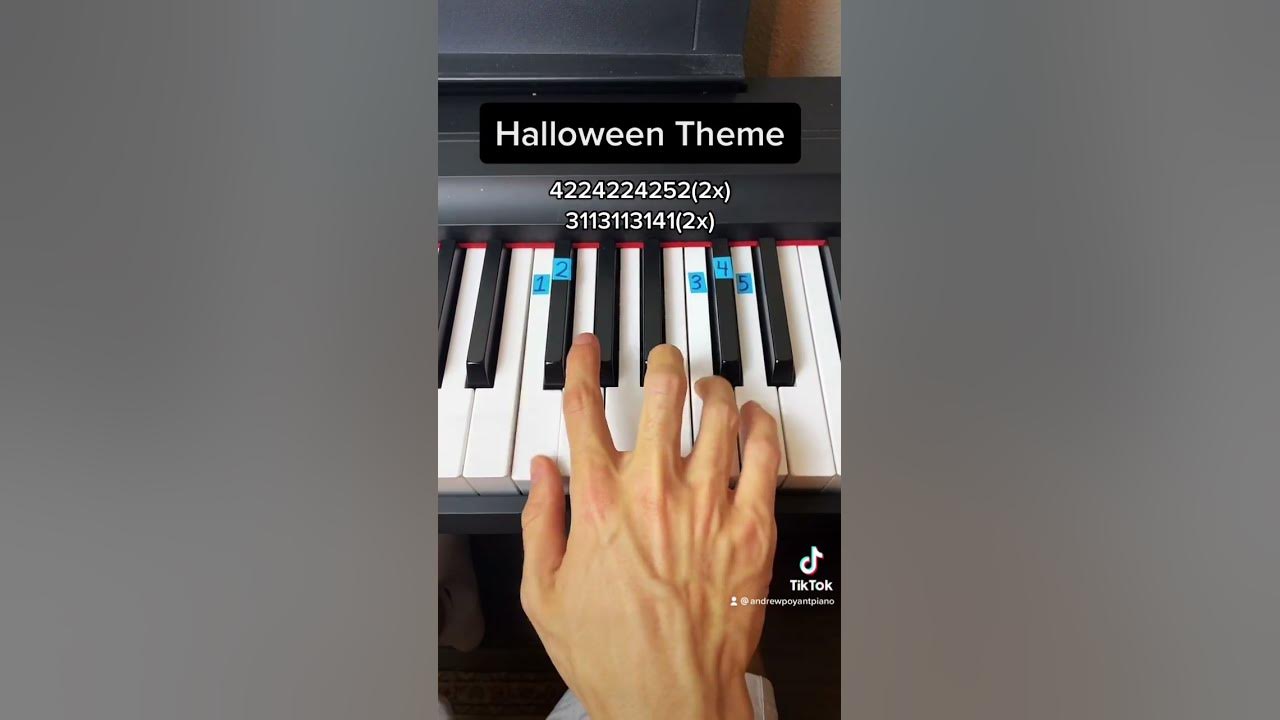 Halloween Theme easy piano tutorial! Halloween Theme easy piano tutorial!