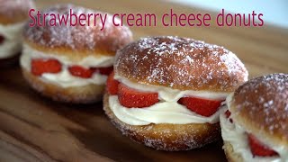 Strawberry cream cheese donuts by 우미스베이킹Umi's baking 12,679 views 2 years ago 4 minutes, 58 seconds