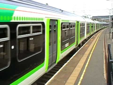 london midland 321 at Wolverton!!