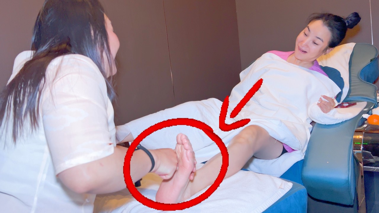 Мастер ASMR с 15-летним опытом: интенсивный массаж ног и педикюр для максимального снятия стресса