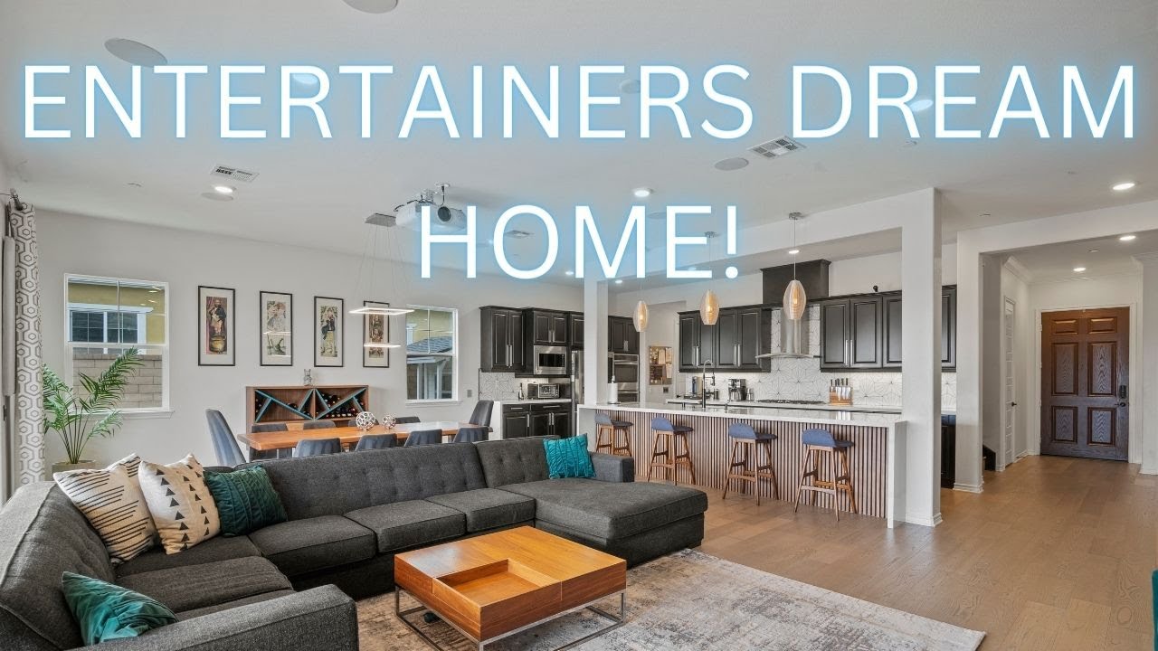 ULTRA LUXURIOUS DESIGNER HOME LOCATED IN SANTA CLARITA, CALIFORNIA RIVER VILLAGE NEIGHBORHOOD