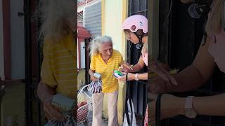 Ayudamos A Una Señora Cubana.así Fue Su Reacción. Mi Vida En Cuba.cuba Hoy