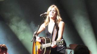 Sheryl Crow...Everyday Is A Winding Road,live @ Royal Concert Hall,Nottingham.29/10/14.