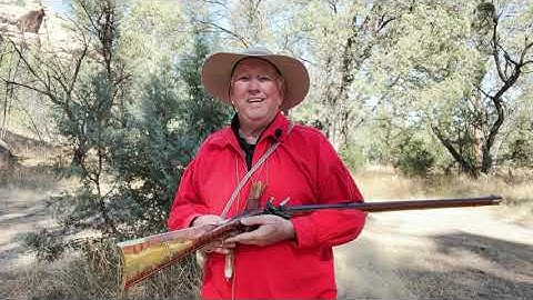 Flintlock rifle shooting