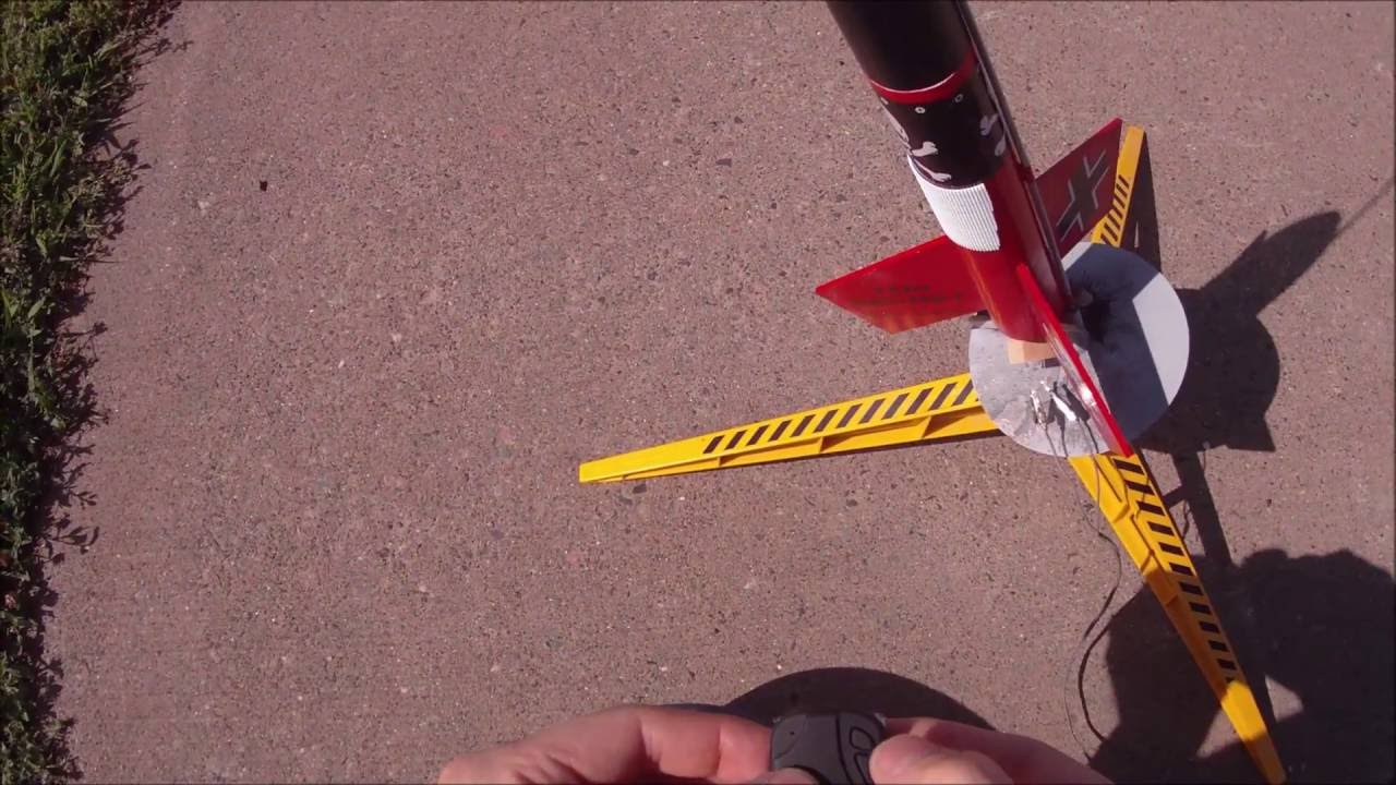 Quest Rockets ESTES QUEST Rockets - YouTube