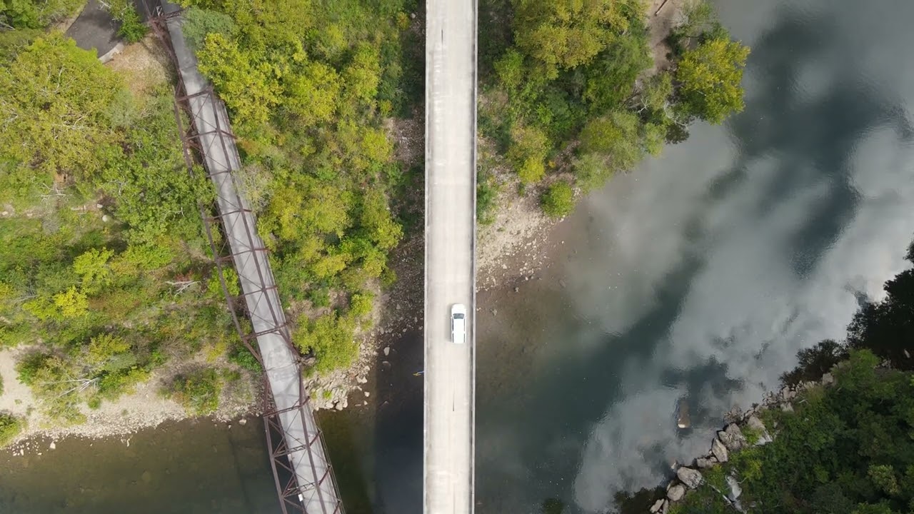Nemo Bridge on a nice day