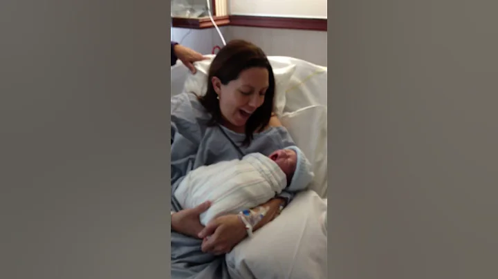 Singing Happy Birthday to Newborn Billy - DayDayNews