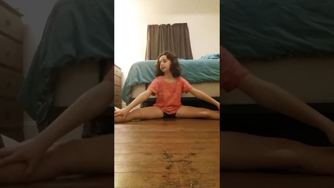 How to do the splits. - YouTube