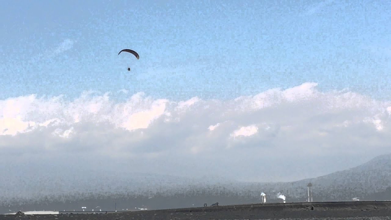 空 まで 飛ん で け パラグライダー