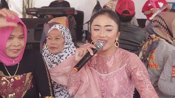 Daun Puspa Medley Neng Dila live show Banjaran asoyyy