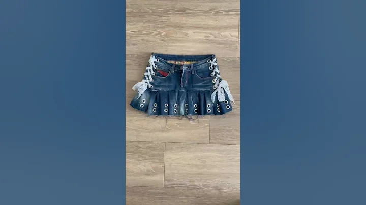 Upsize upcycle your tight skinny jeans into adjustable pleated skirt #thriftflip #upcycling #sewing