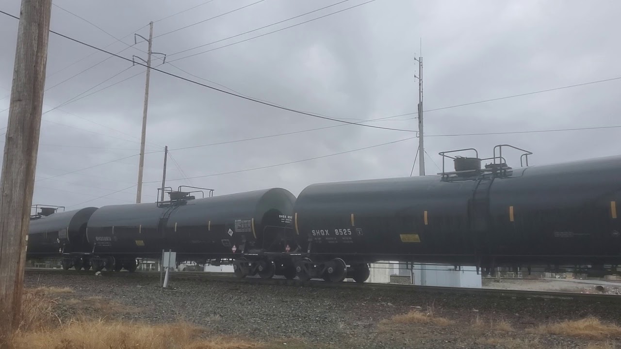 Tank Car Unit Train, Railfanning in the Rain Vinita,OK YouTube
