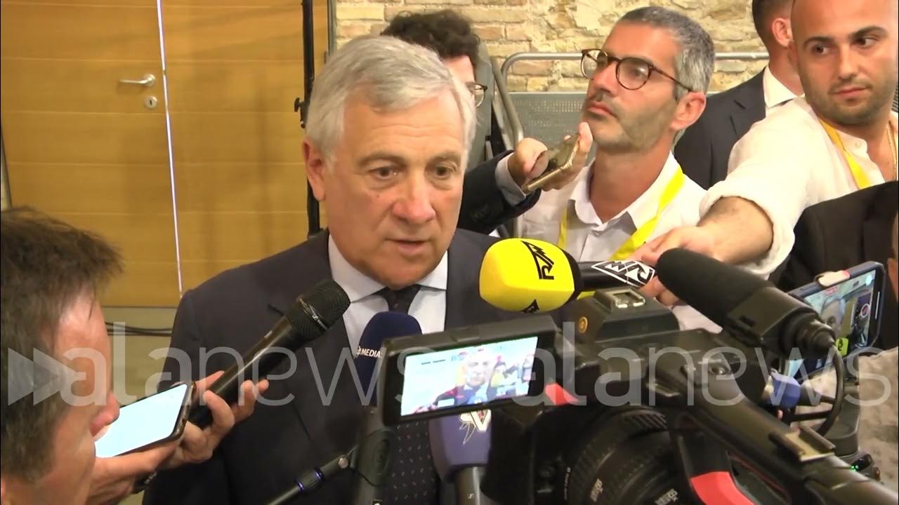 Migranti: Tajani, serve soluzione Ue per proteggere i confini - YouTube