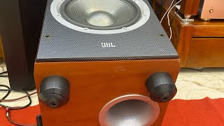 Siêu trầm jbl venue sub 10/230 ... ae có nhu cầu alo :0916893169 cho ae thiện chí ...
