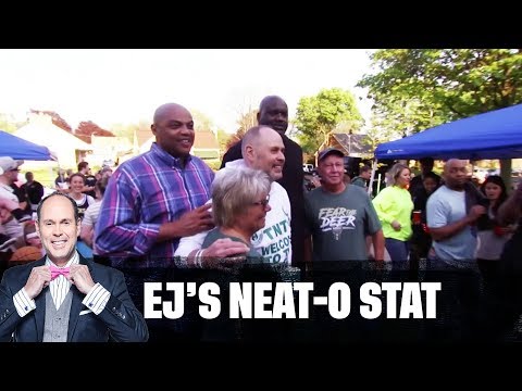 Video: Valoarea netă a lui Ernie Johnson Jr: Wiki, Căsătorit, Familie, Nuntă, Salariu, Frați