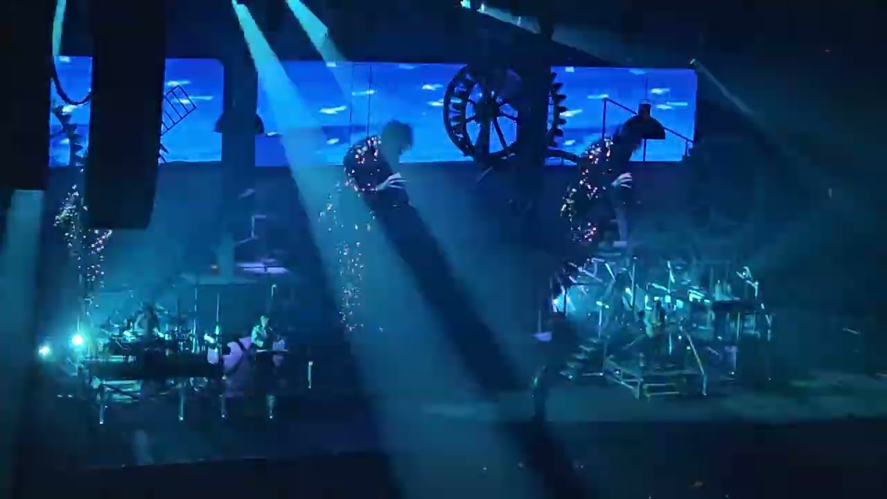 Concert MIKA Le 15.02.2026 au Zénith de Lille ❤️ (13)