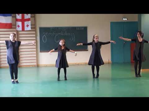 ანსამბლი \" გვირილა\". ღია გაკვეთილი \" გიორგობისთვე\"