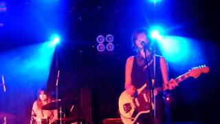 Set Your Arms Down - Warpaint - Birmingham - 18 May 2011.Mts