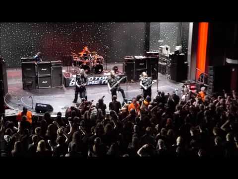 Orden Ogan - Ravenhead  - 70000 Tons Of Metal 2017