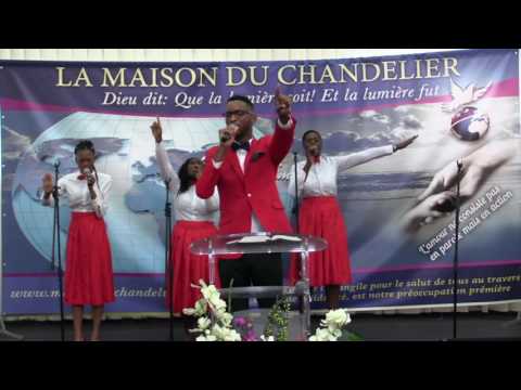 De Gloire En Gloire Tu M'emmènes Seigneur / Tu Règnes à Jamais (MDC VOICE )
