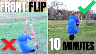 Can a Beginner Learn a FRONT FLIP in 10 minutes? Getting over the Fear 😨 !