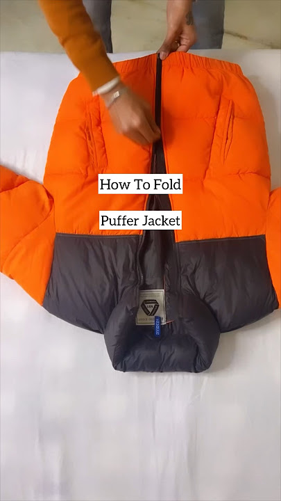 Download lagu How to pack a puffer jacket for travel | How To fold puffer jacket | How To fold Fluffy jacket #fold