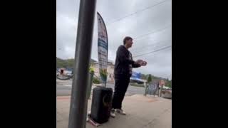 Street Busking Rendition of Yellow by ColdPlay
