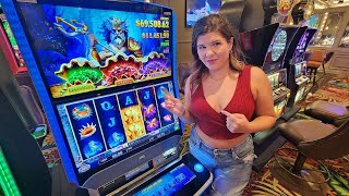 She Played Every Slot in the Casino With a HUGE Major Jackpot