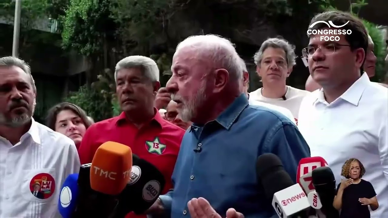 Lula cobra comportamento "civilizado" de Nunes Marques após suspensão de canal