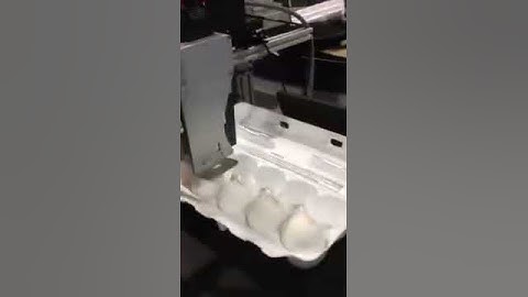 Printing on eggs