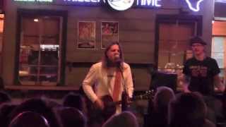 Video thumbnail of "The Mystiqueros | The shape I'm in"
