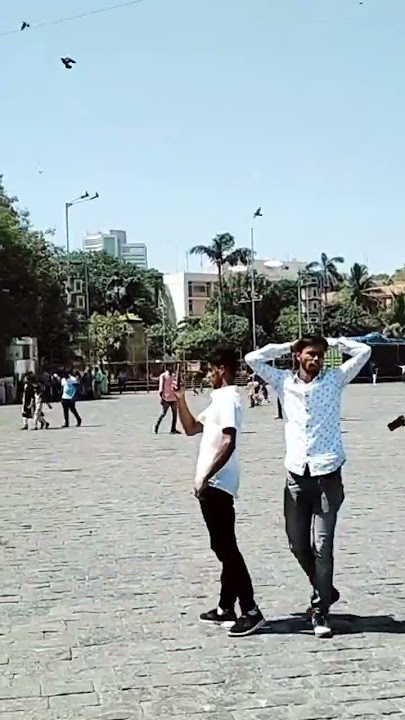 Bombay #jiskeaanesemukammalhogayithizindagisong