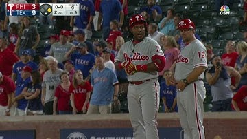 PHI@TEX: Franco laces an RBI single to center