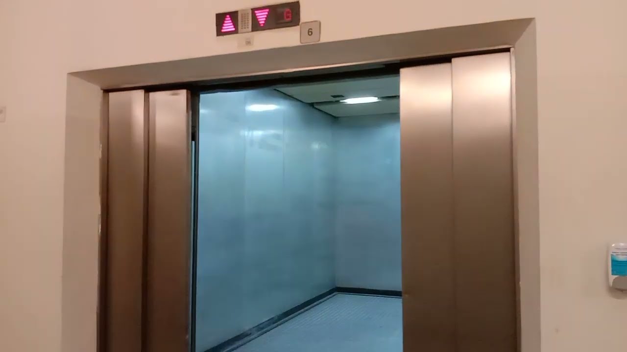 big-kone-freight-elevator-at-sunway-pyramid-mall-in-subang-selangor