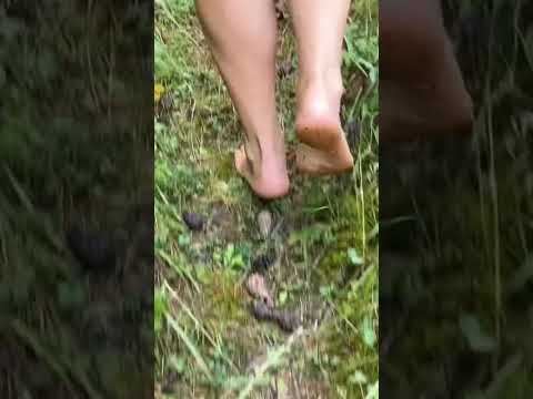 Walking barefoot 👣 Subscribe and watch my long videos, they're more interesting